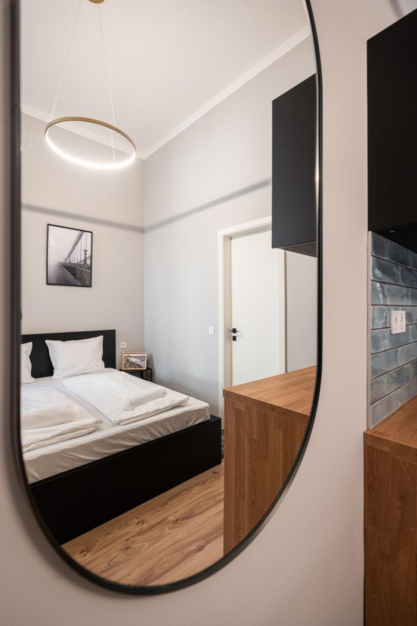 R38 Boutique Apartments, Best Location By Bqa บูดาเปสต์ ภายนอก รูปภาพ